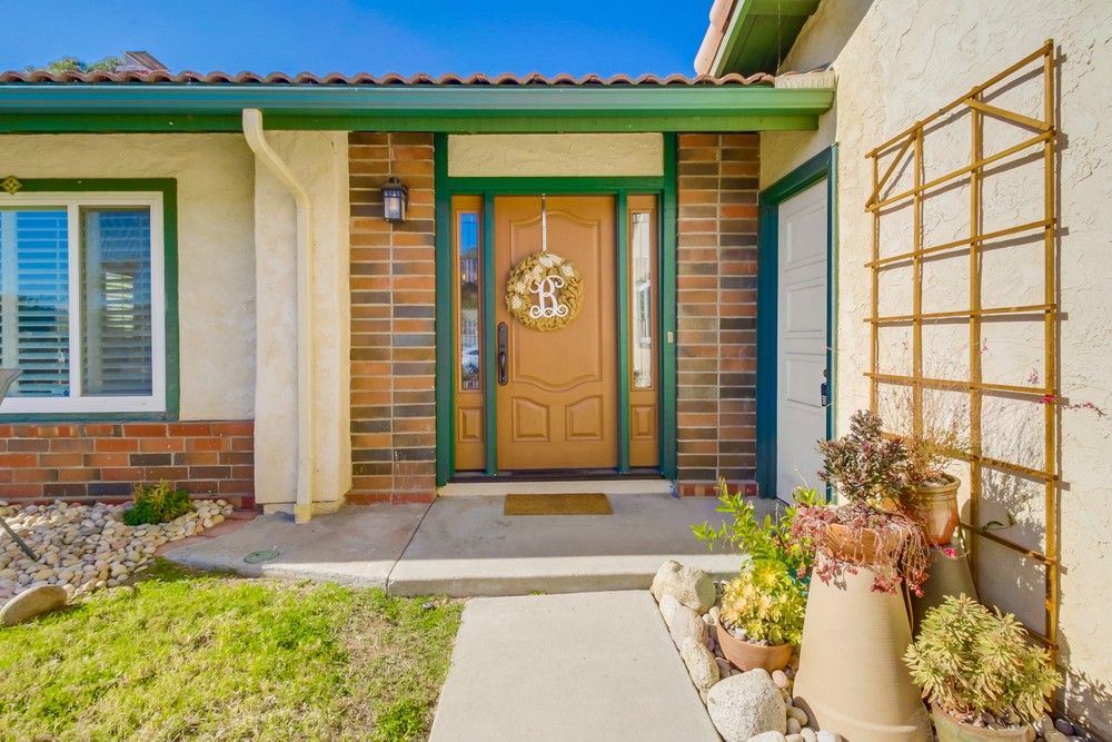 Virtual tour photo 10 of 63 for 7760Hillandale Dr  San Diego