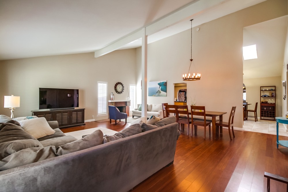 Virtual tour photo 11 of 63 for 7760Hillandale Dr  San Diego