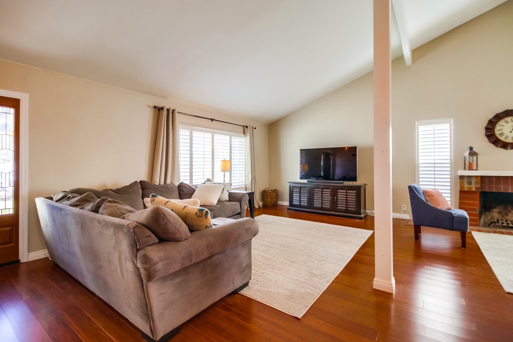 Virtual tour photo 12 of 63 for 7760Hillandale Dr  San Diego