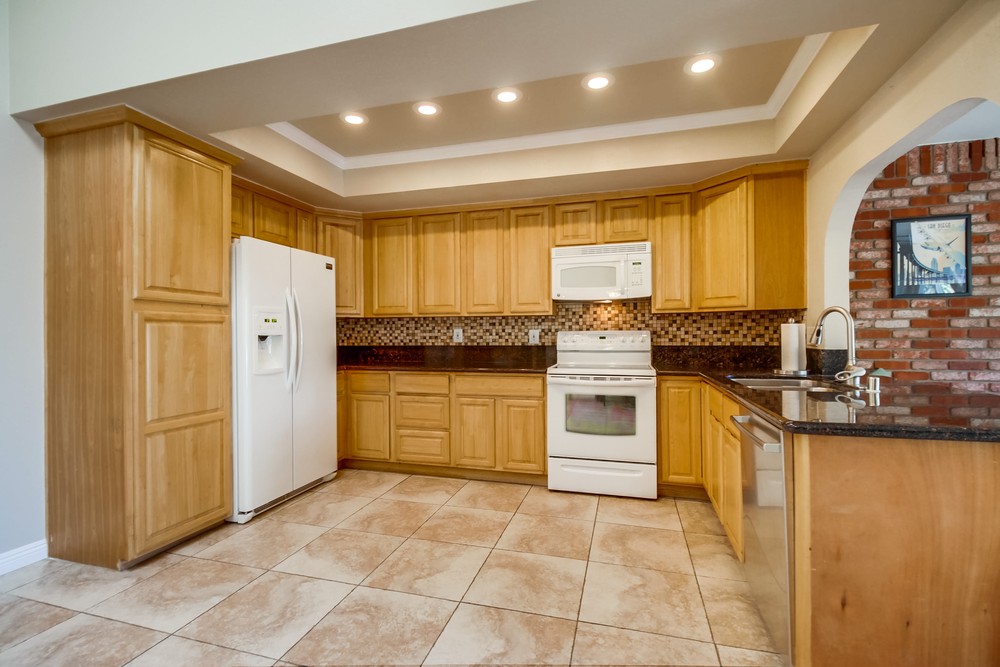 Virtual tour photo 27 of 63 for 7760Hillandale Dr  San Diego