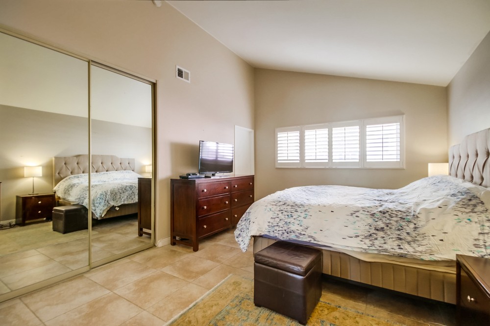 Virtual tour photo 32 of 63 for 7760Hillandale Dr  San Diego