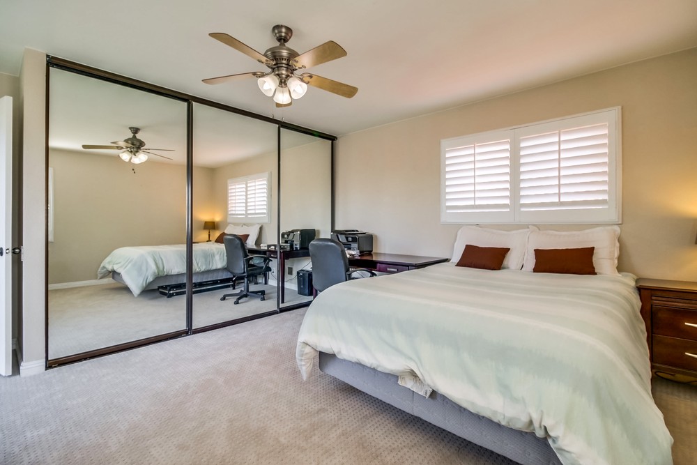 Virtual tour photo 39 of 63 for 7760Hillandale Dr  San Diego