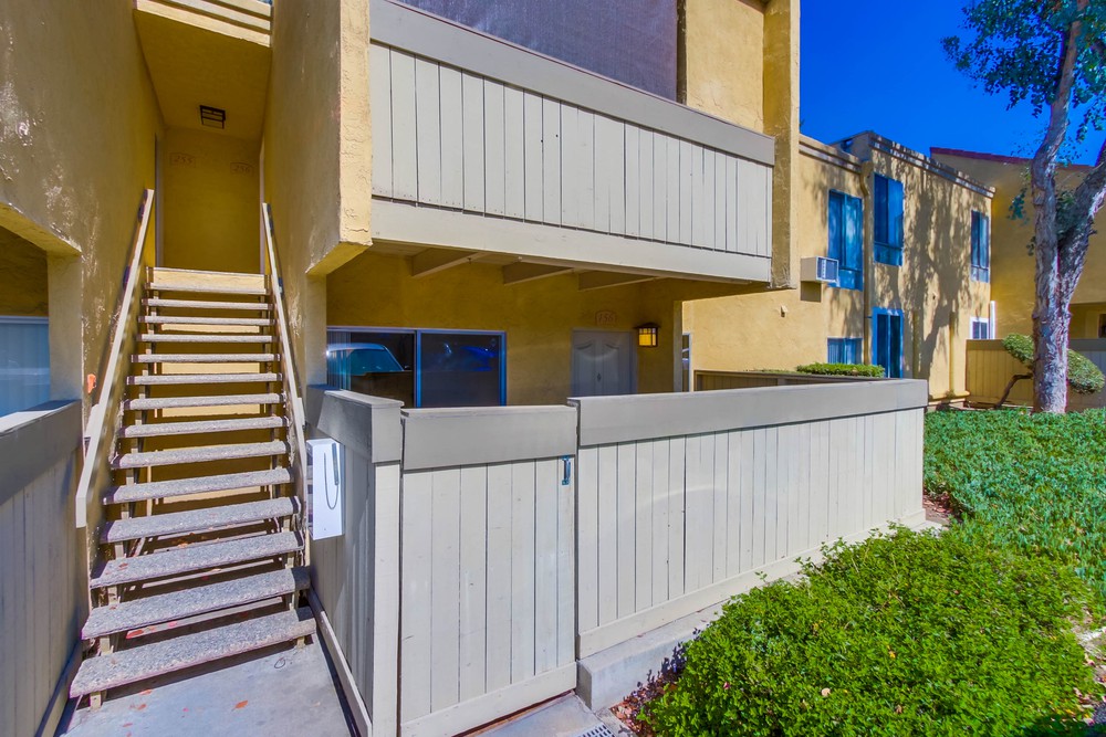 Virtual tour photo 5 of 34 for 7767 Margerum Ave UNIT 156