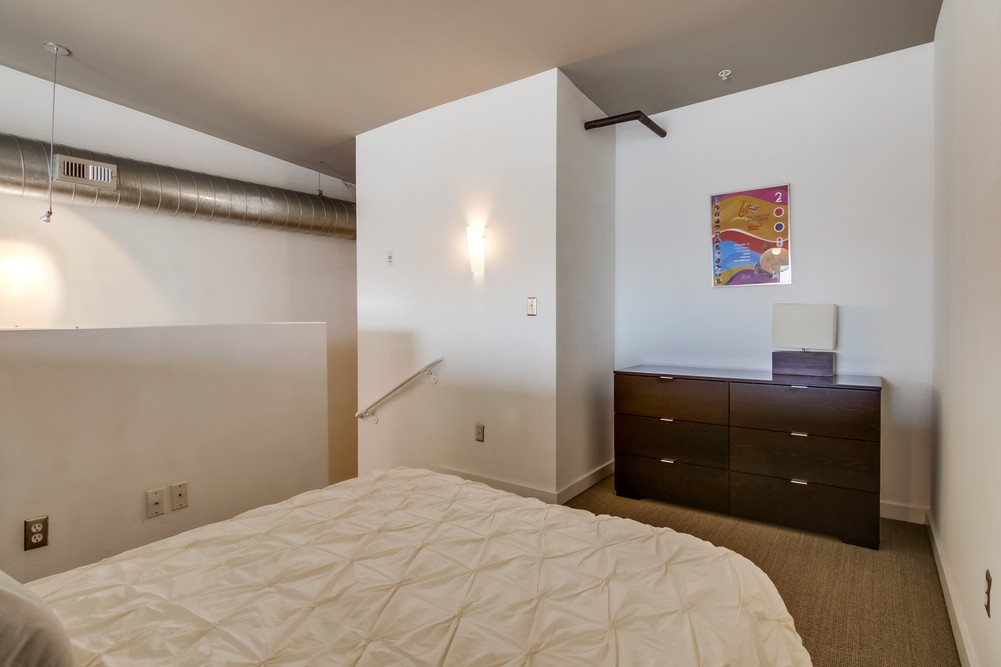 Virtual tour photo 23 of 30 for 777 6th Avenue #404
