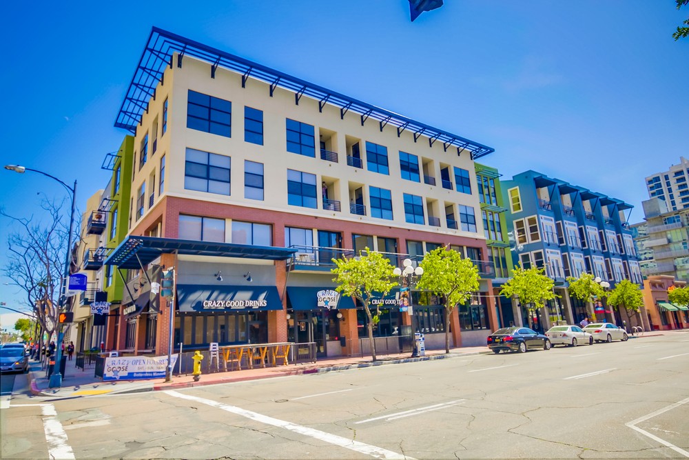 Virtual tour photo 3 of 41 for 777 Sixth Ave #223