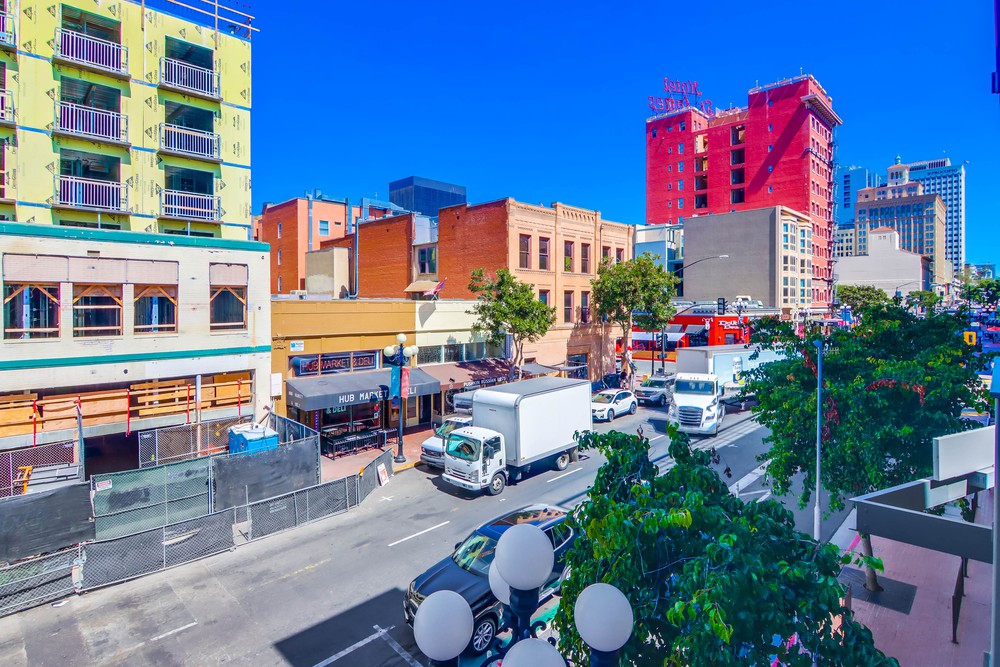 Virtual tour photo 33 of 32 for 777 Sixth Ave UNIT 207