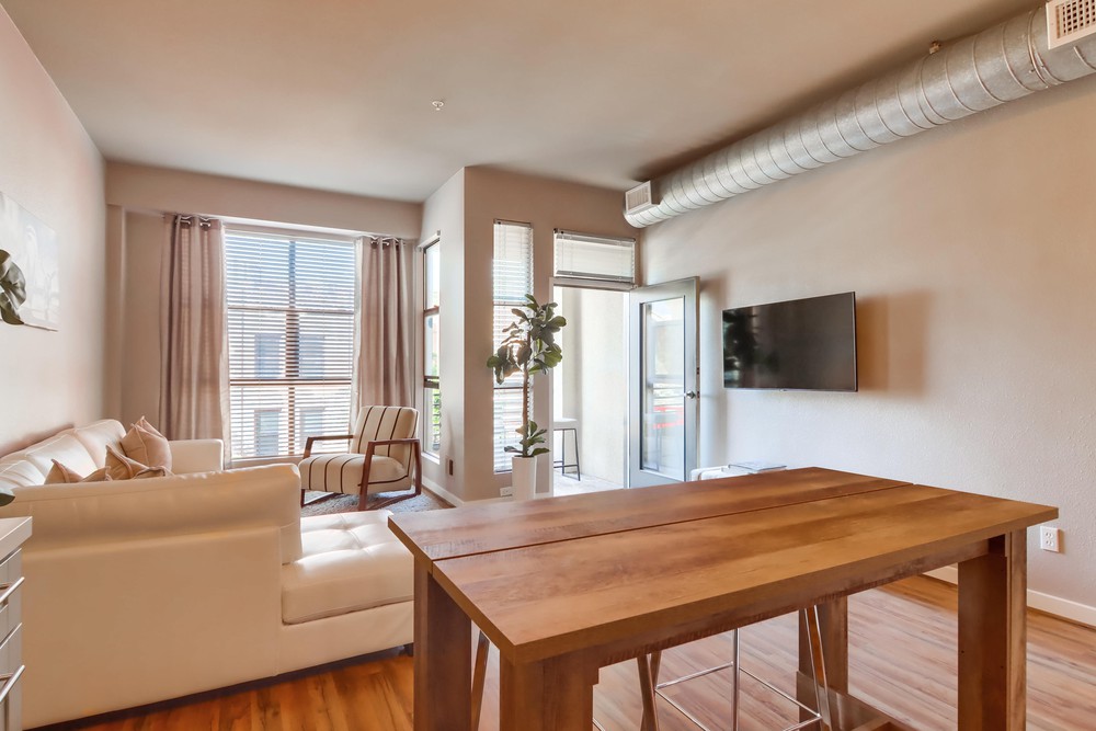 Virtual tour photo 10 of 32 for 777 Sixth Ave