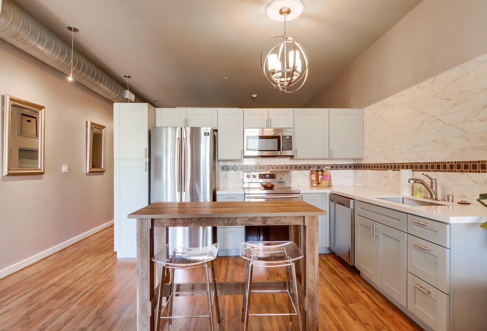 Virtual tour photo 16 of 32 for 777 Sixth Ave