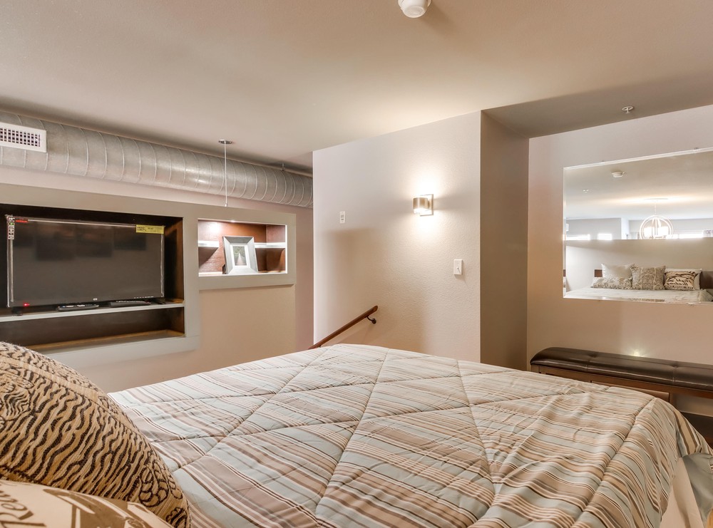 Virtual tour photo 25 of 32 for 777 Sixth Ave