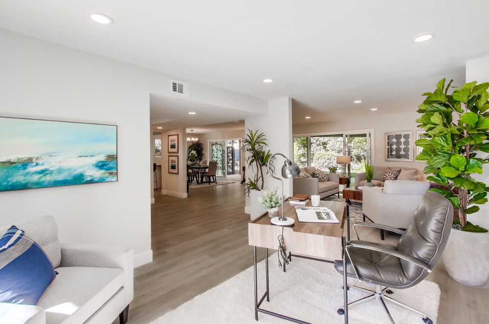 Virtual tour photo 12 of 61 for 7772 Cedar Lake Ave