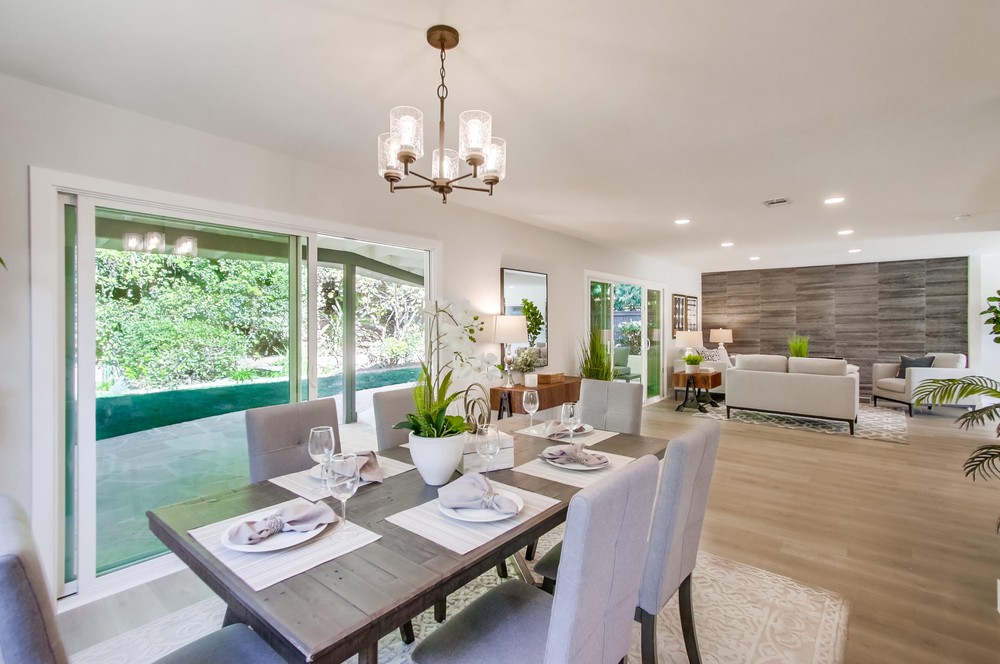 Virtual tour photo 18 of 61 for 7772 Cedar Lake Ave