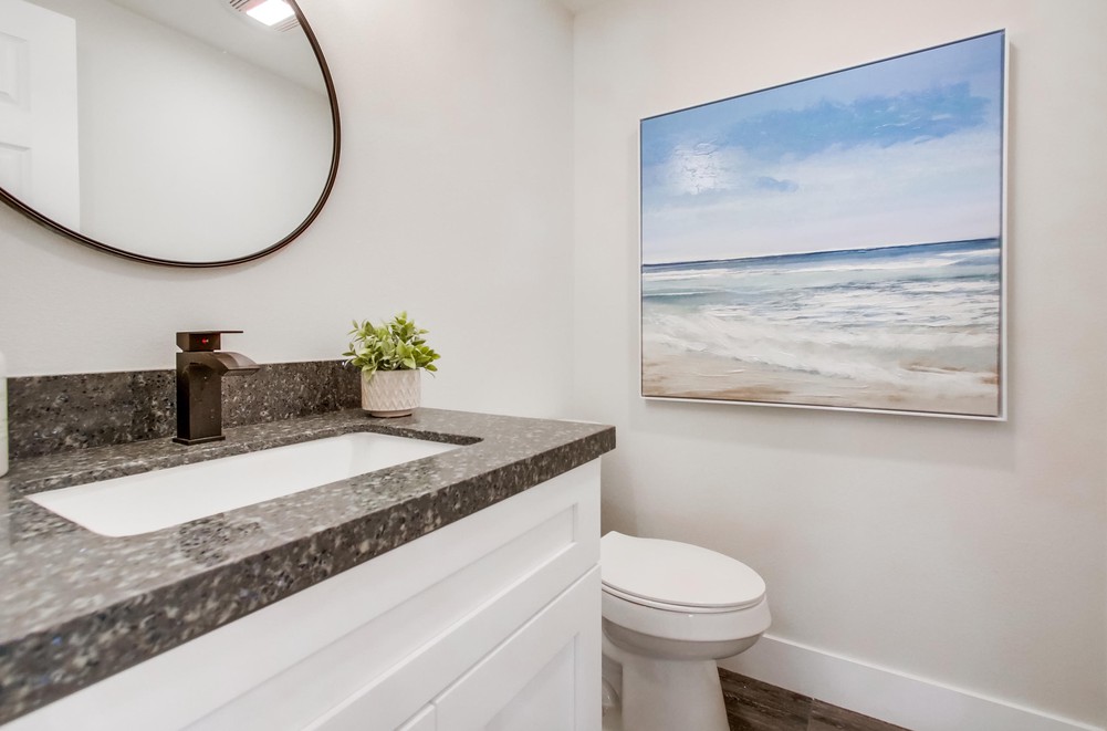 Virtual tour photo 23 of 61 for 7772 Cedar Lake Ave