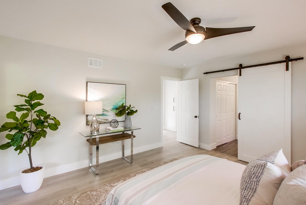 Virtual tour photo 28 of 61 for 7772 Cedar Lake Ave