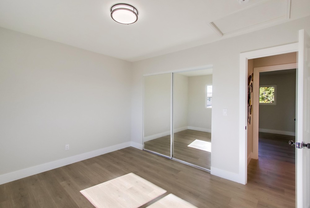 Virtual tour photo 38 of 61 for 7772 Cedar Lake Ave