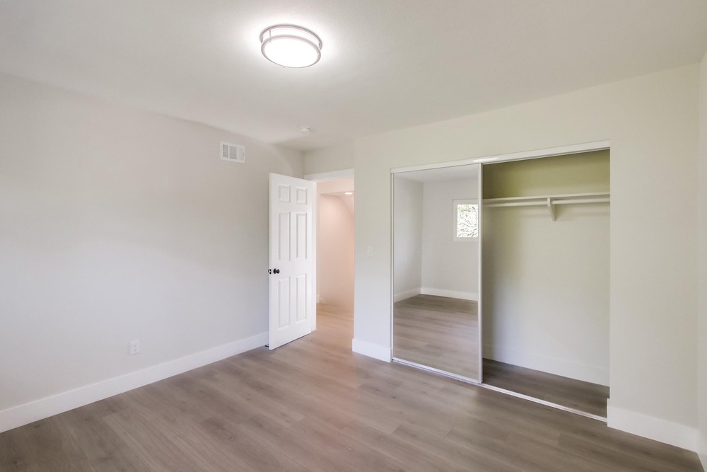 Virtual tour photo 40 of 61 for 7772 Cedar Lake Ave