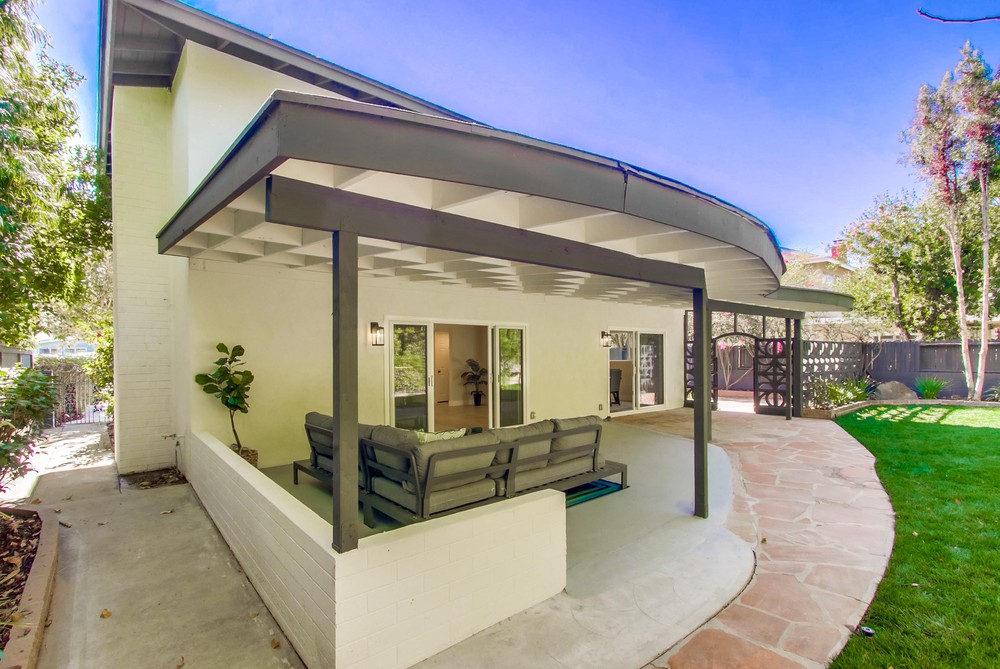 Virtual tour photo 51 of 61 for 7772 Cedar Lake Ave