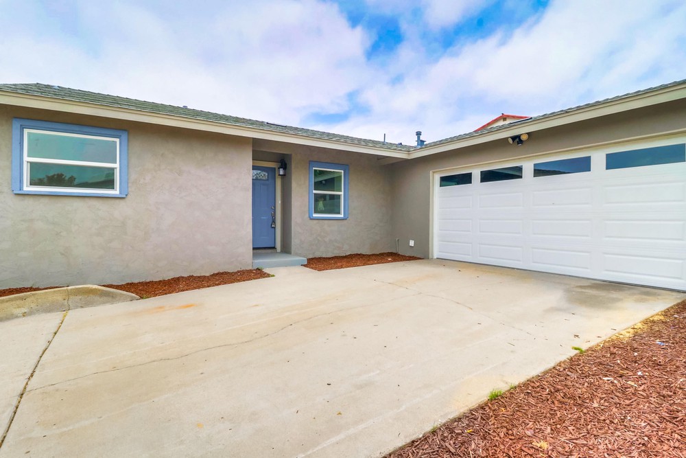 Virtual tour photo 6 of 40 for 7779 Shadyglade Ln