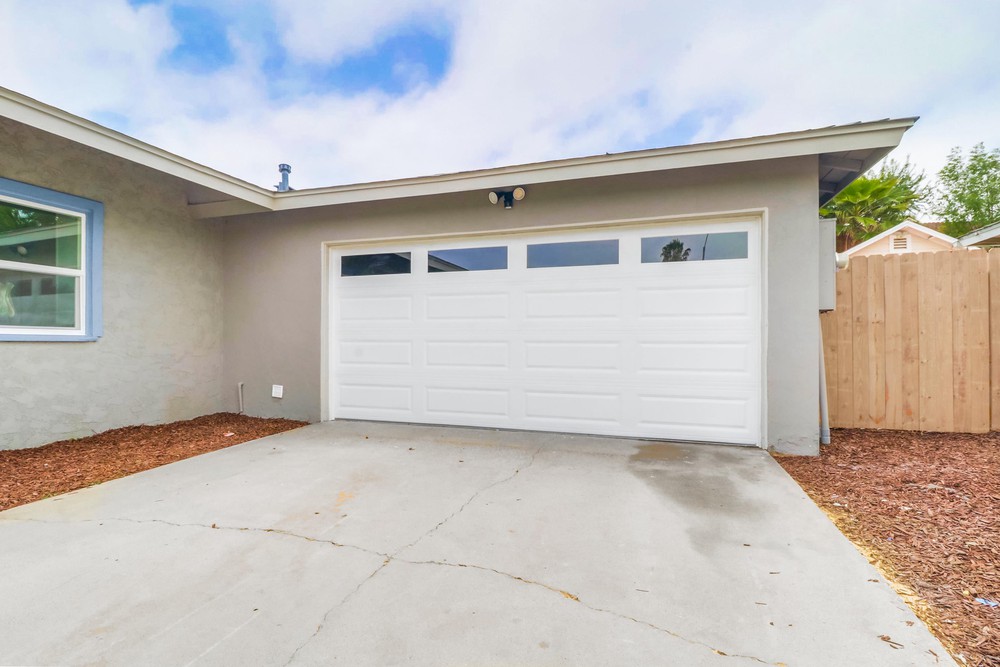 Virtual tour photo 34 of 40 for 7779 Shadyglade Ln