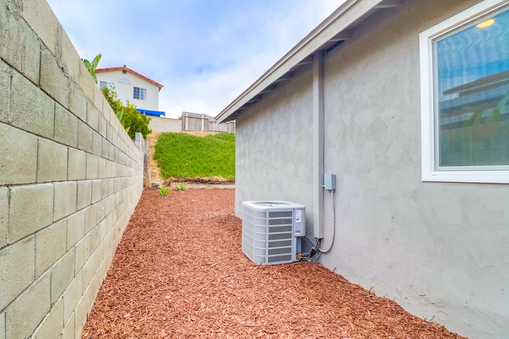 Virtual tour photo 41 of 40 for 7779 Shadyglade Ln