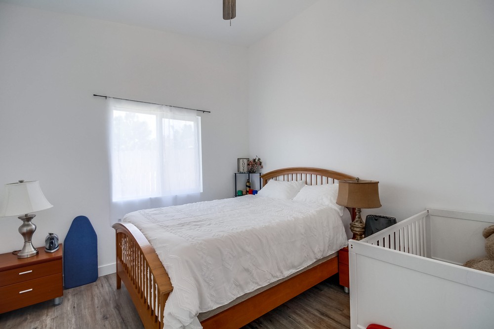 Virtual tour photo 22 of 38 for 780 71st St