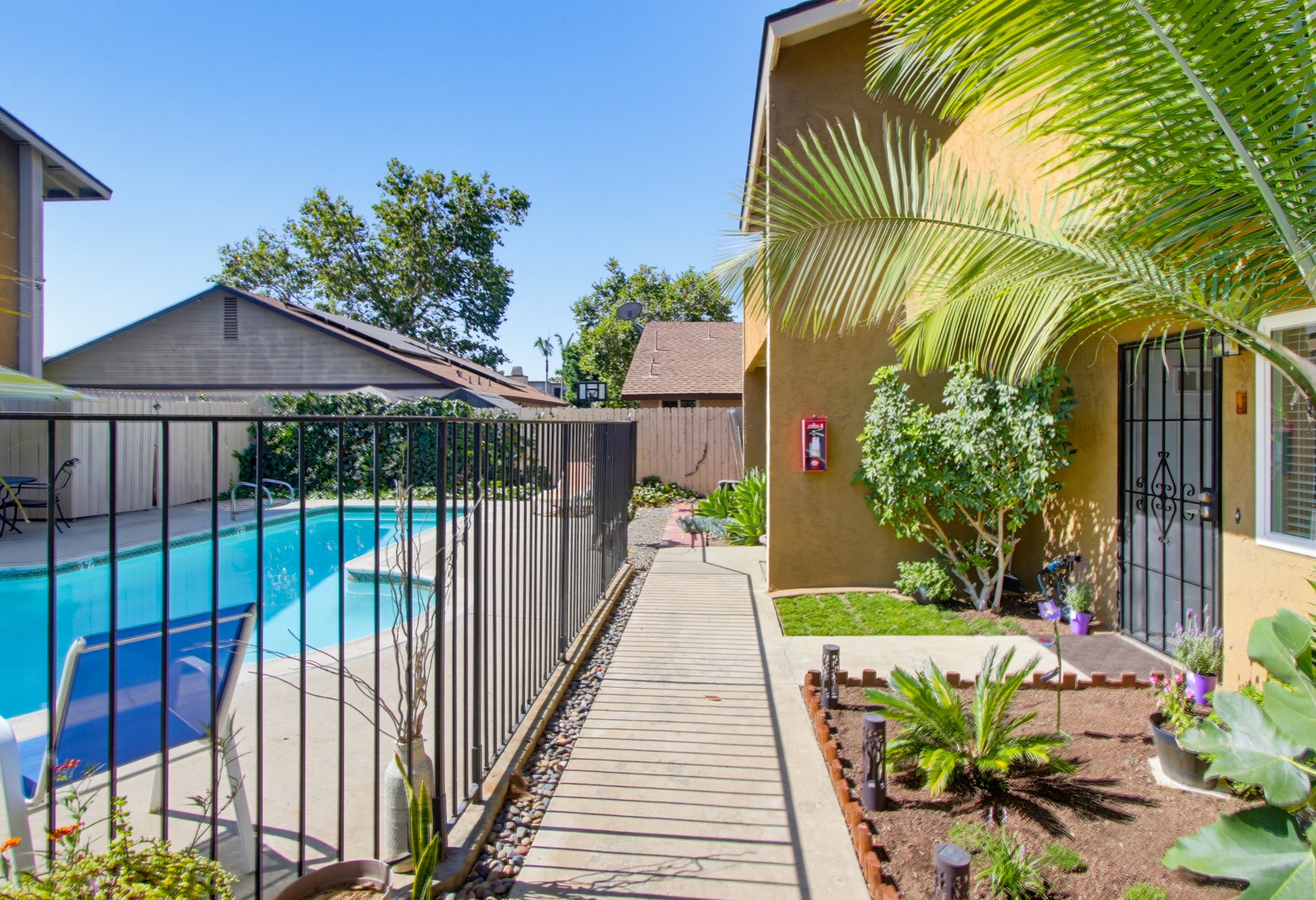 Virtual tour photo 3 of 44 for 780 Ballantyne St Unit J