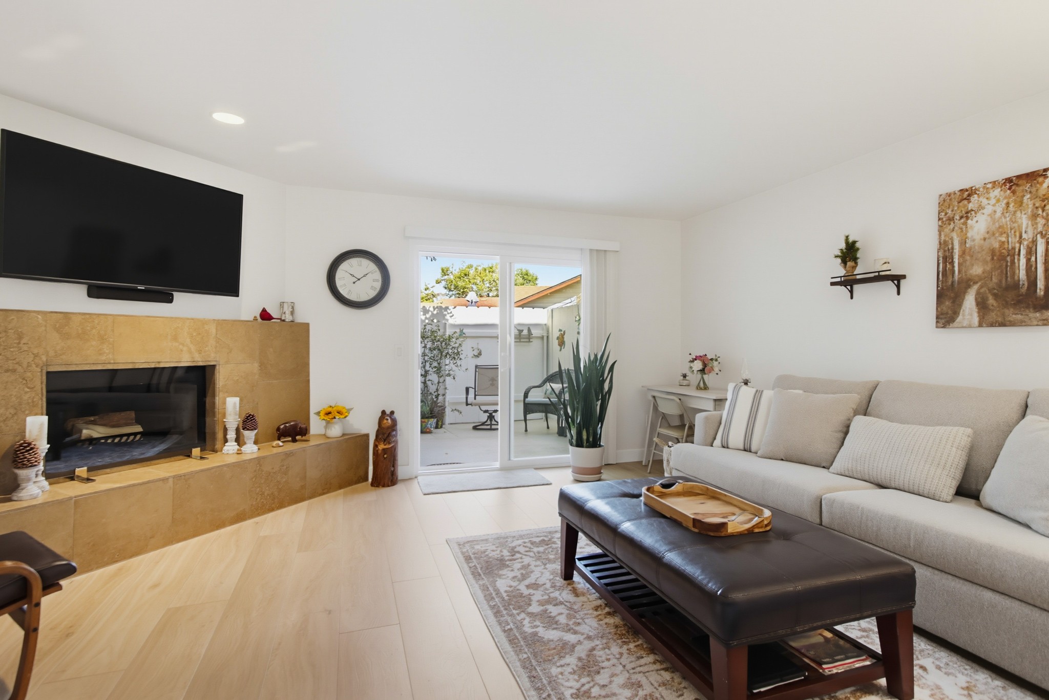 Virtual tour photo 6 of 44 for 780 Ballantyne St Unit J