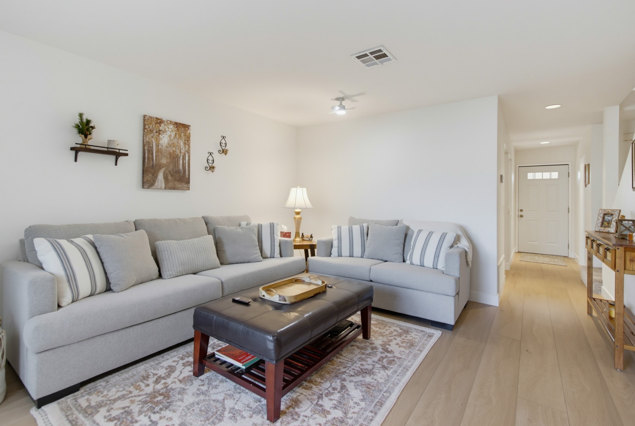 Virtual tour photo 7 of 44 for 780 Ballantyne St Unit J