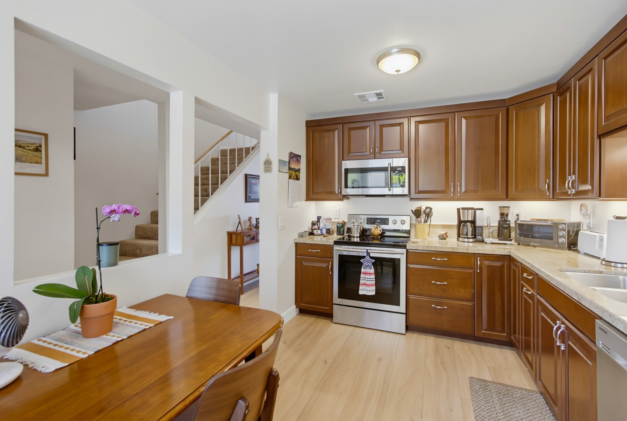 Virtual tour photo 13 of 44 for 780 Ballantyne St Unit J