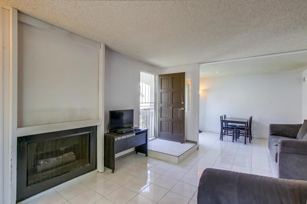 Virtual tour photo 6 of 40 for 7805 Tommy Dr UNIT 69