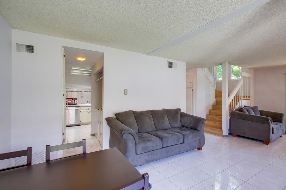 Virtual tour photo 10 of 40 for 7805 Tommy Dr UNIT 69
