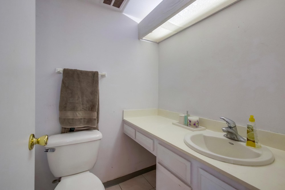Virtual tour photo 18 of 40 for 7805 Tommy Dr UNIT 69