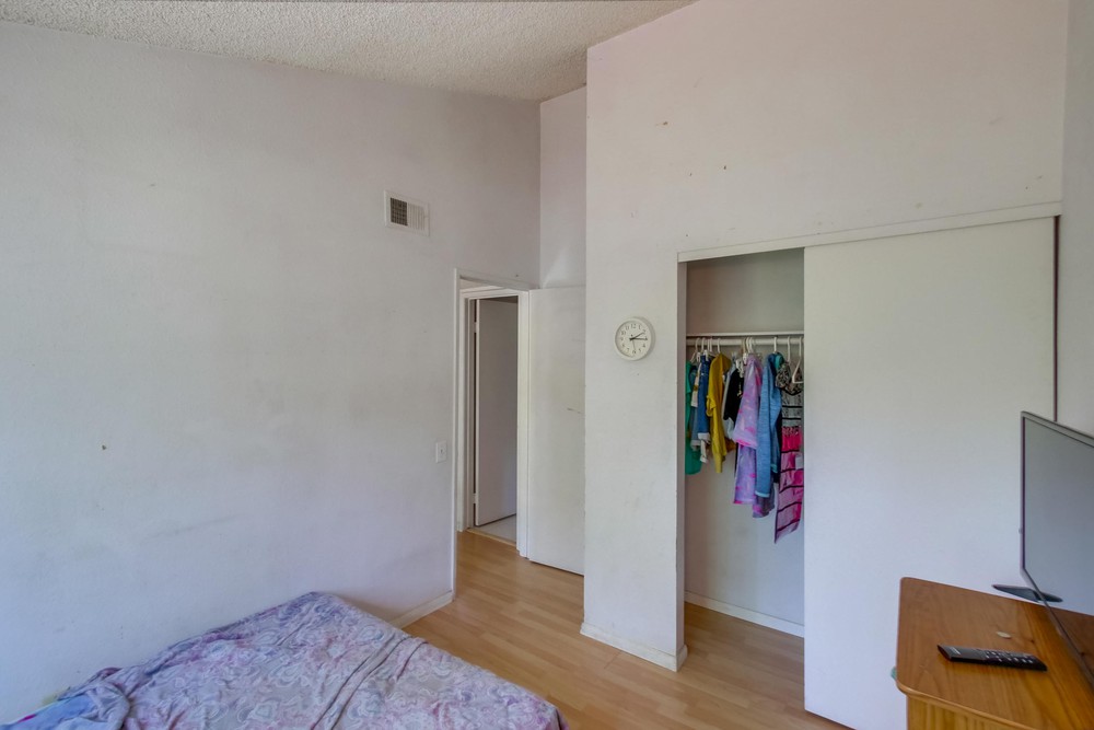 Virtual tour photo 27 of 40 for 7805 Tommy Dr UNIT 69