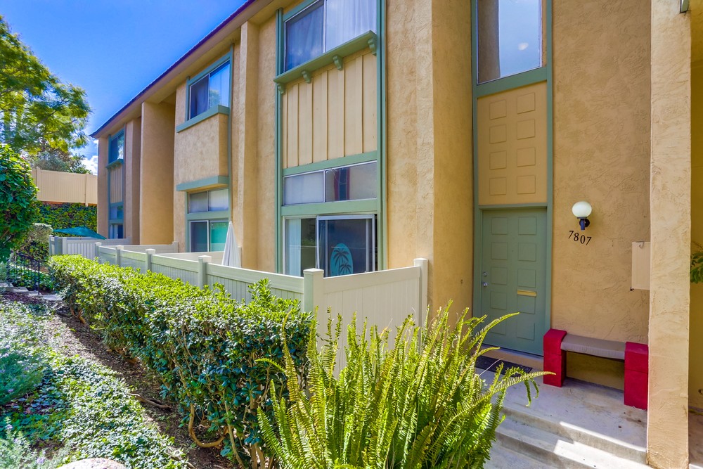 Virtual tour photo 4 of 34 for 7807 Hummingbird Ln