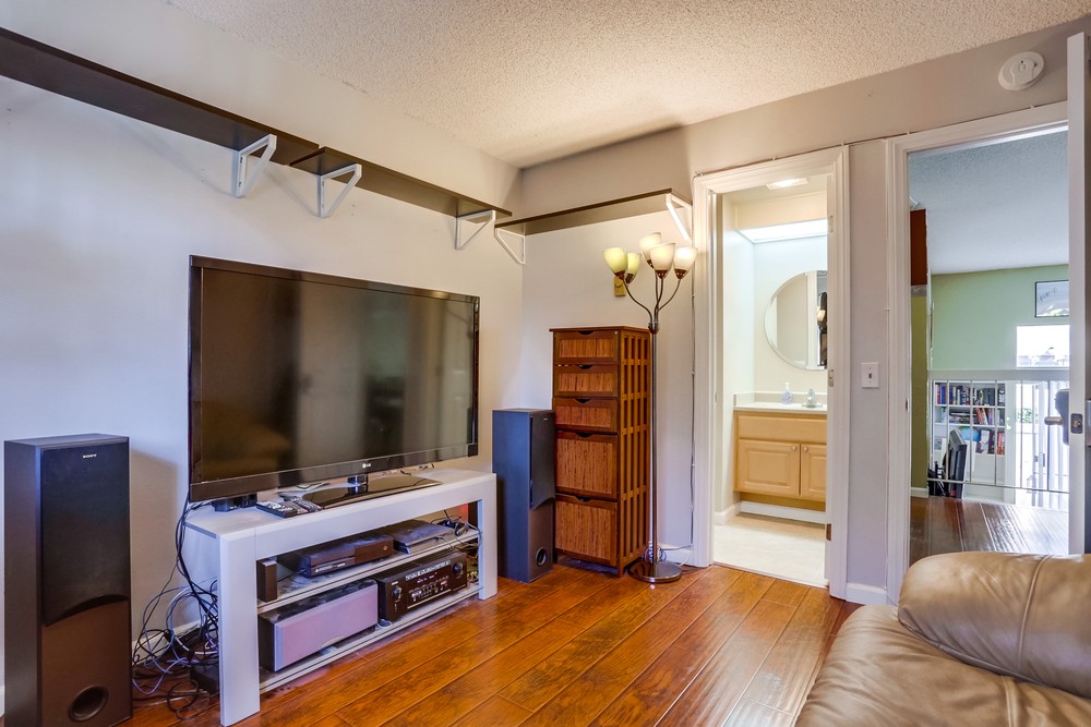 Virtual tour photo 33 of 34 for 7807 Hummingbird Ln