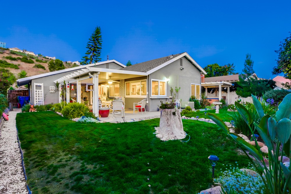 Virtual tour photo 11 of 50 for 7808 Hillandale Dr