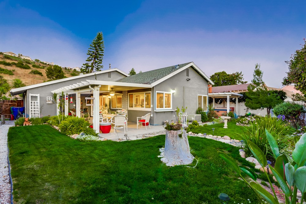 Virtual tour photo 12 of 50 for 7808 Hillandale Dr