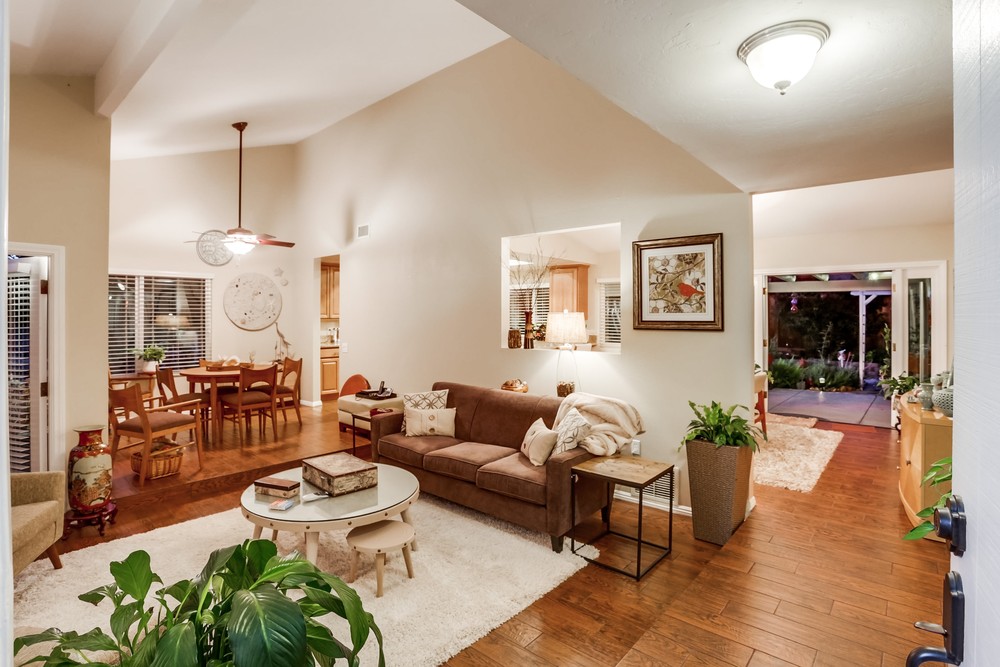 Virtual tour photo 16 of 50 for 7808 Hillandale Dr