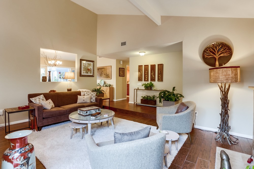 Virtual tour photo 19 of 50 for 7808 Hillandale Dr
