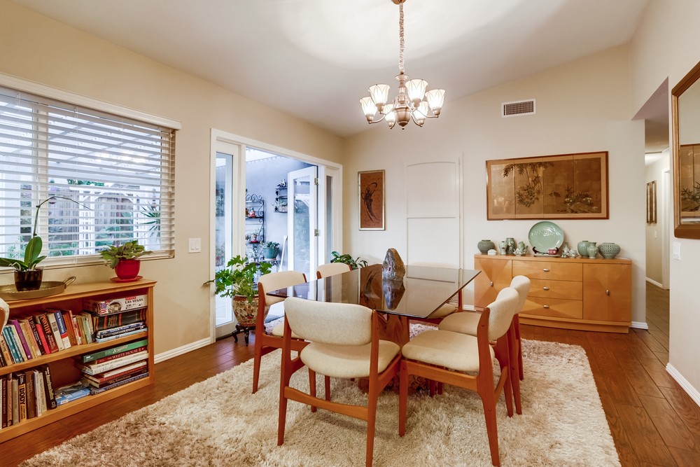 Virtual tour photo 23 of 50 for 7808 Hillandale Dr
