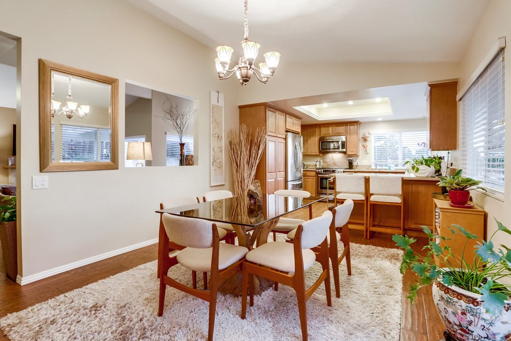 Virtual tour photo 24 of 50 for 7808 Hillandale Dr