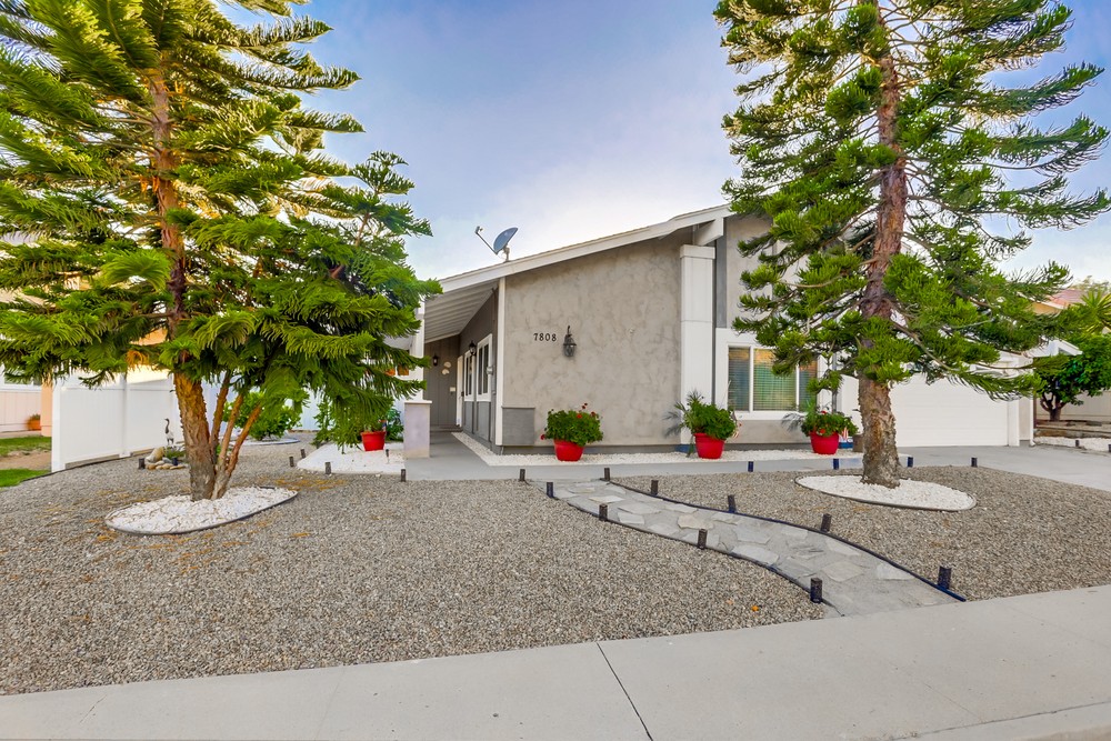 Virtual tour photo 43 of 50 for 7808 Hillandale Dr