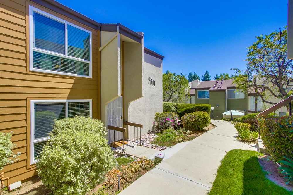 Virtual tour photo 4 of 60 for 7811 Tommy Dr UNIT 56