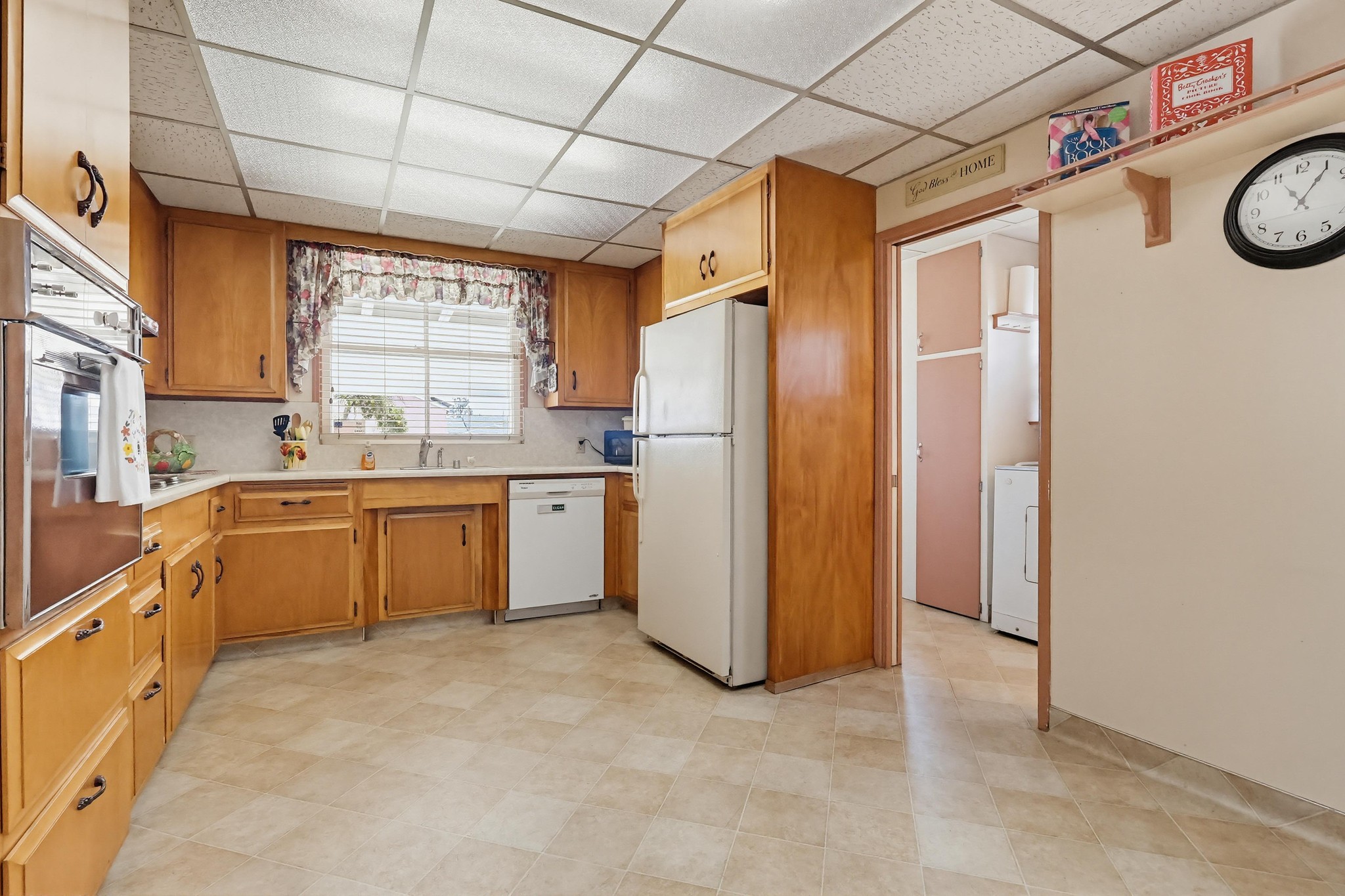 Virtual tour photo 24 of 59 for 7816 Cord Ave
