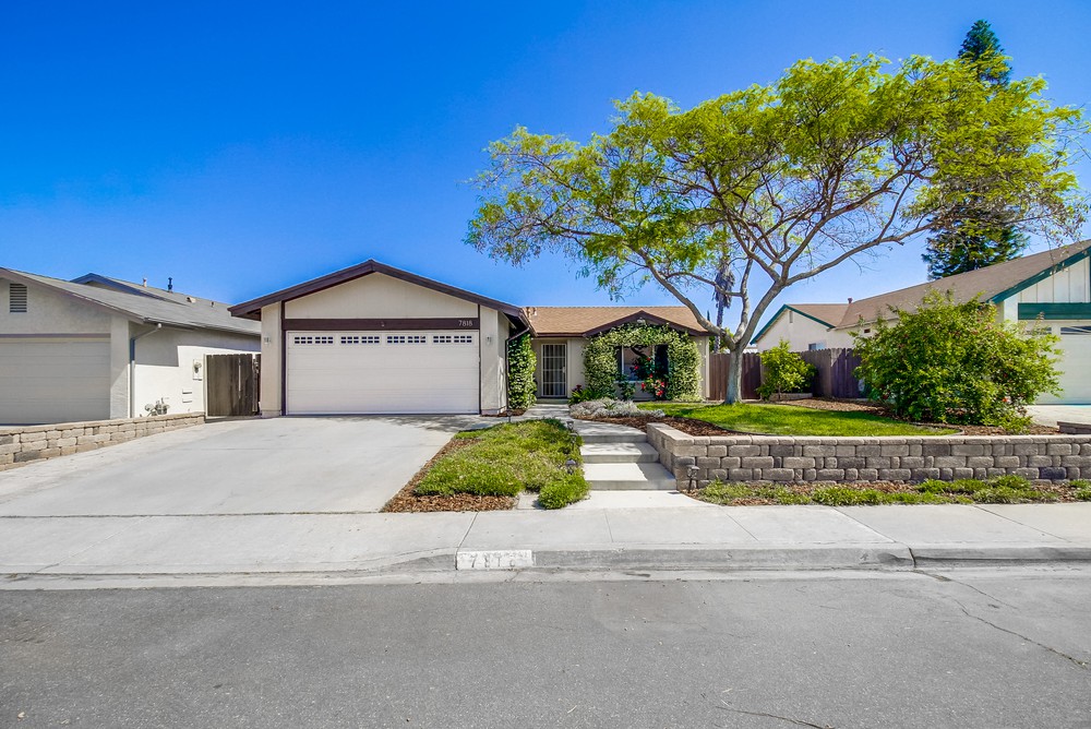 Virtual tour photo 1 of 57 for 7818 Caffey Ln
