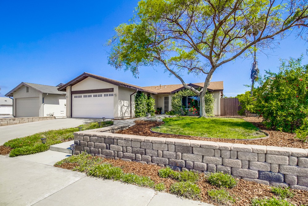 Virtual tour photo 4 of 57 for 7818 Caffey Ln