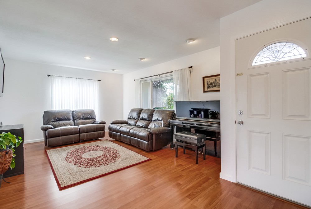 Virtual tour photo 9 of 57 for 7818 Caffey Ln