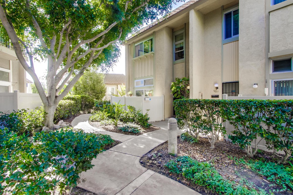 Virtual tour photo 6 of 69 for 7821 Starling Dr