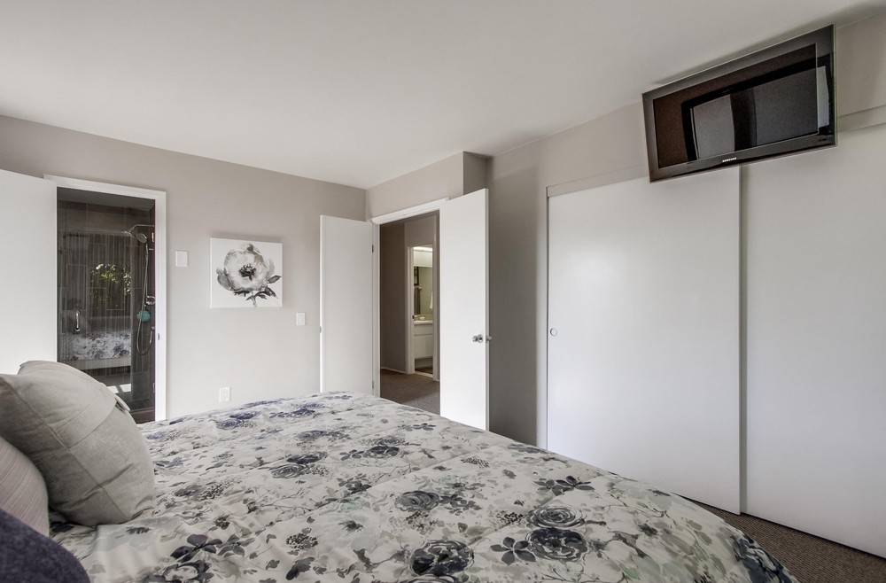 Virtual tour photo 39 of 69 for 7821 Starling Dr