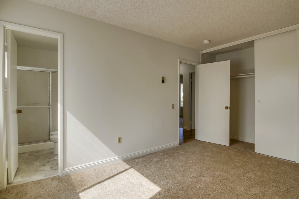 Virtual tour photo 32 of 39 for 7825 Whelan Dr
