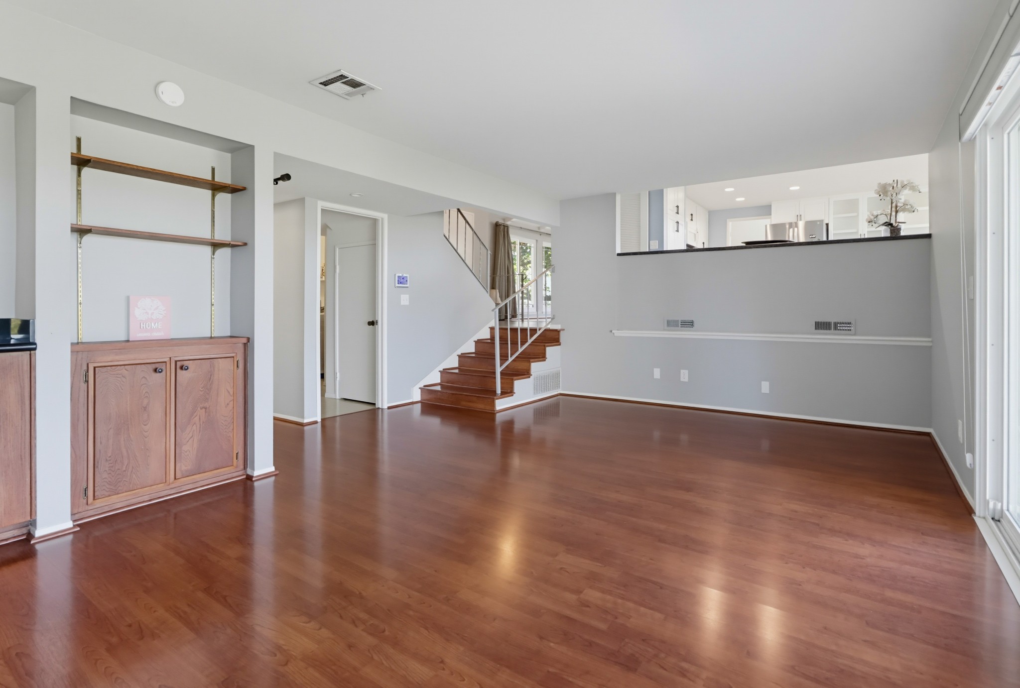 Virtual tour photo 10 of 95 for 7832 Forrestal Rd
